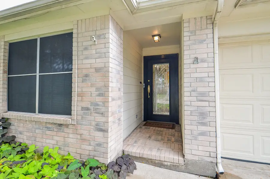 2418 Honey Locust Drive, Katy, TX 77449 - Image #3