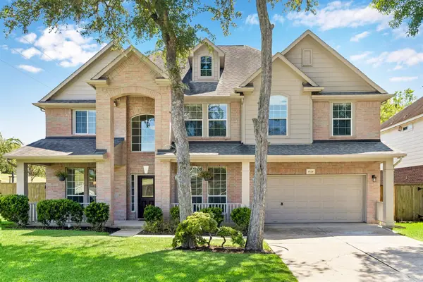 8126 Buffalo Springs Court, Sugar Land, TX 77479