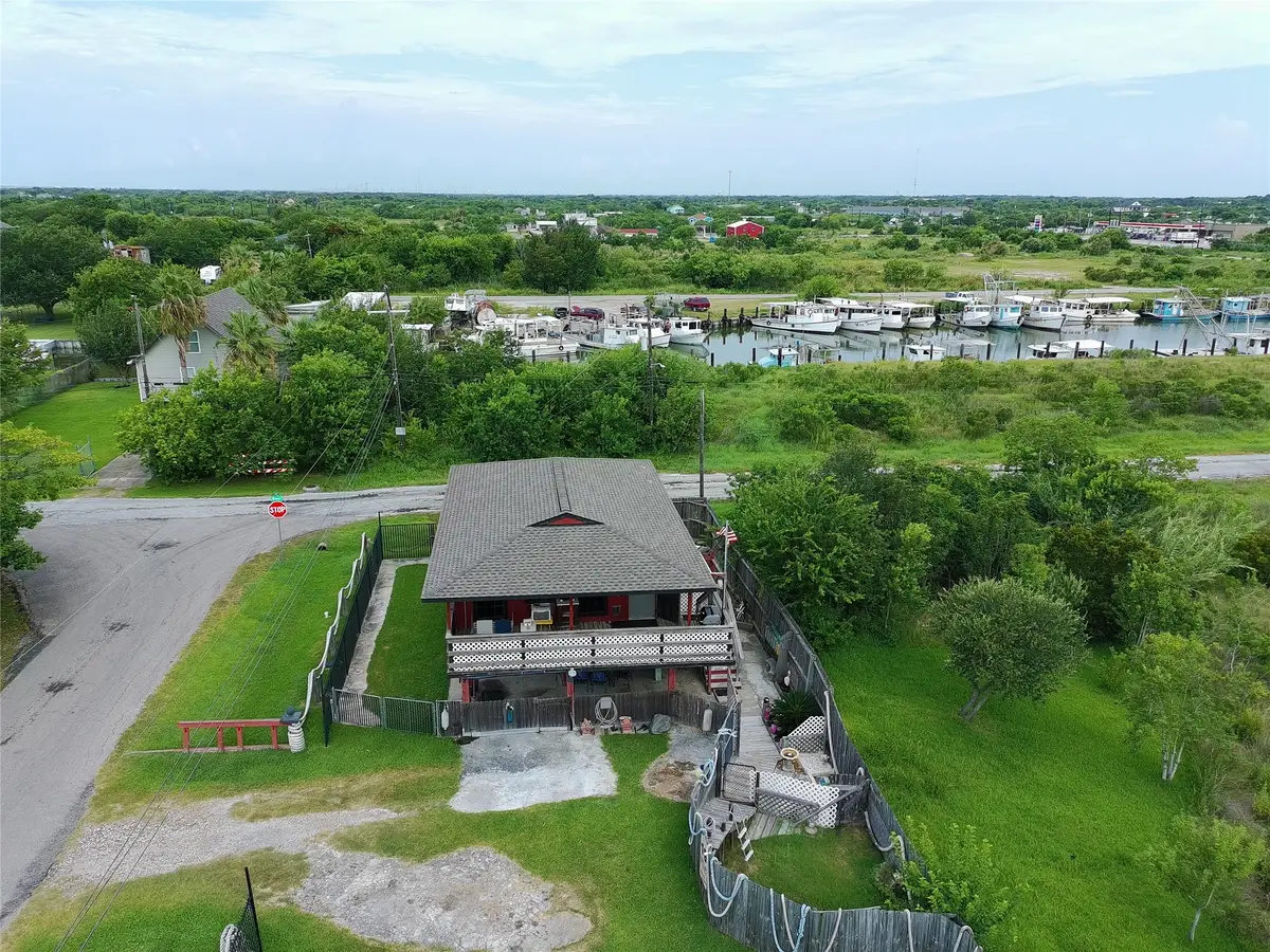 1019 Sunset Drive, San Leon, TX 77539 - #1