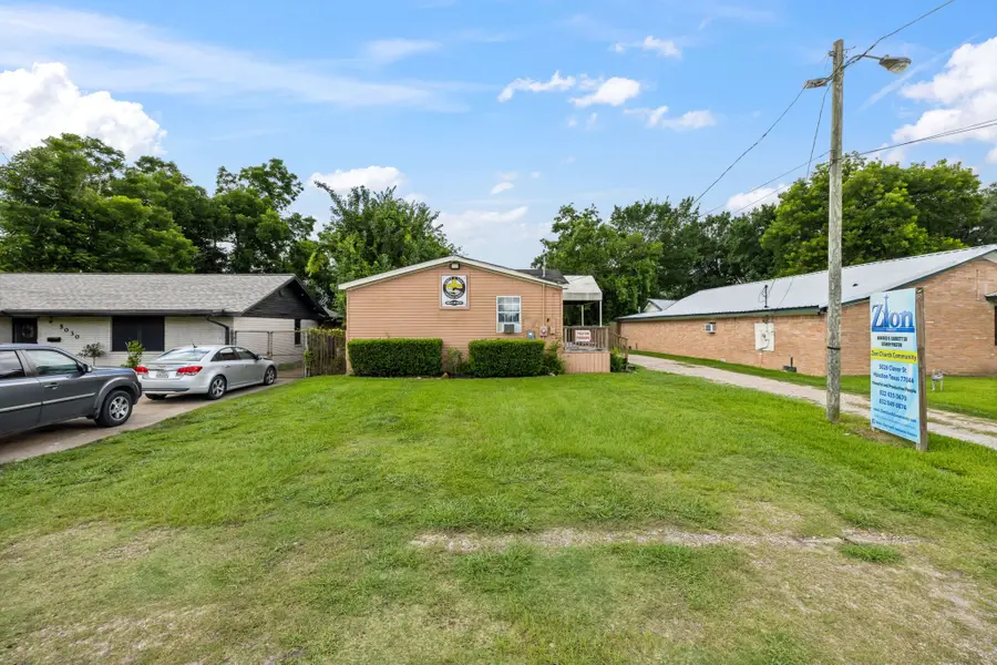 5026 Clover Street, Houston, TX 77033 - #2