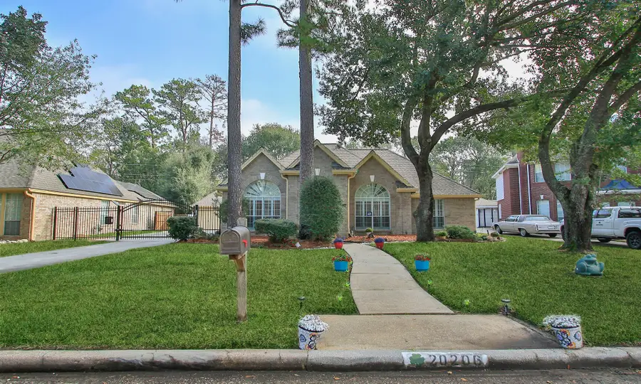 20206 Treetop Lane, Spring, TX 77388 - Image #2