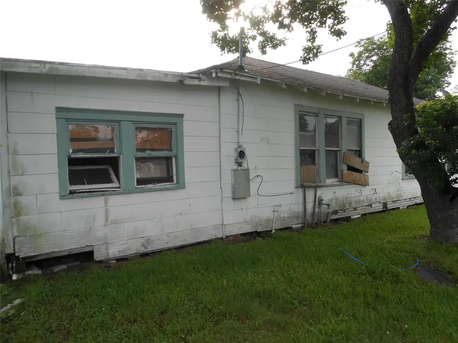 1527 14th Street, Port Arthur, TX 77640 - #3
