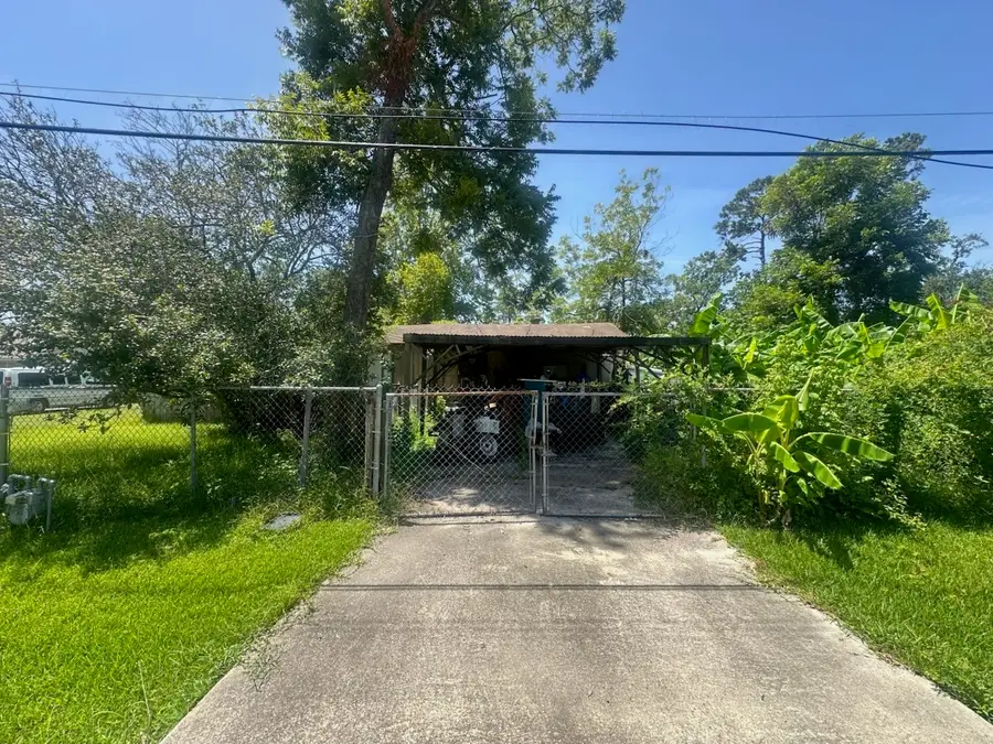 5822 Gaston Street, Houston, TX 77016 - #2