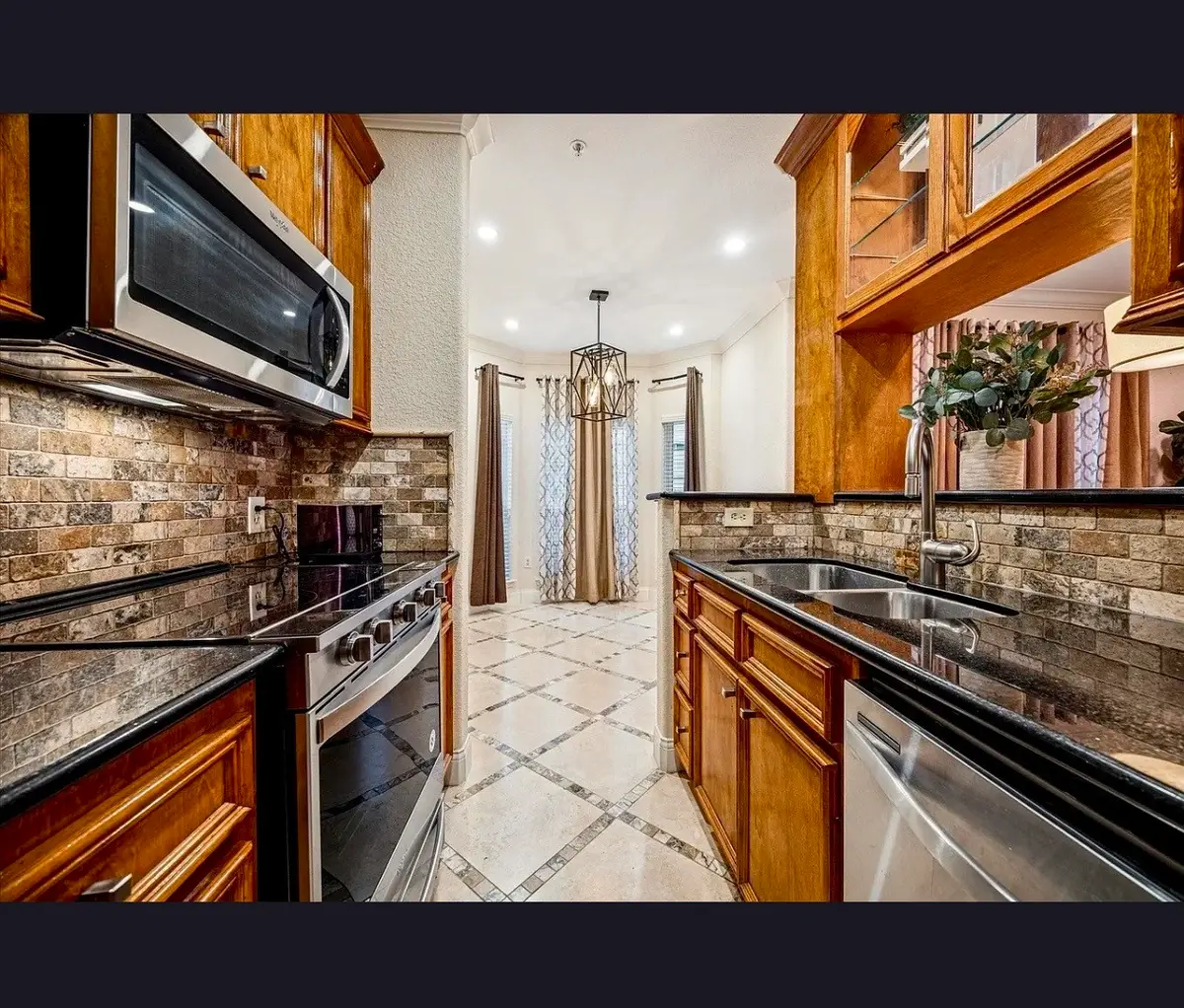 3231 Allen Parkway Parkway #1115, Houston, TX 77019 - #1