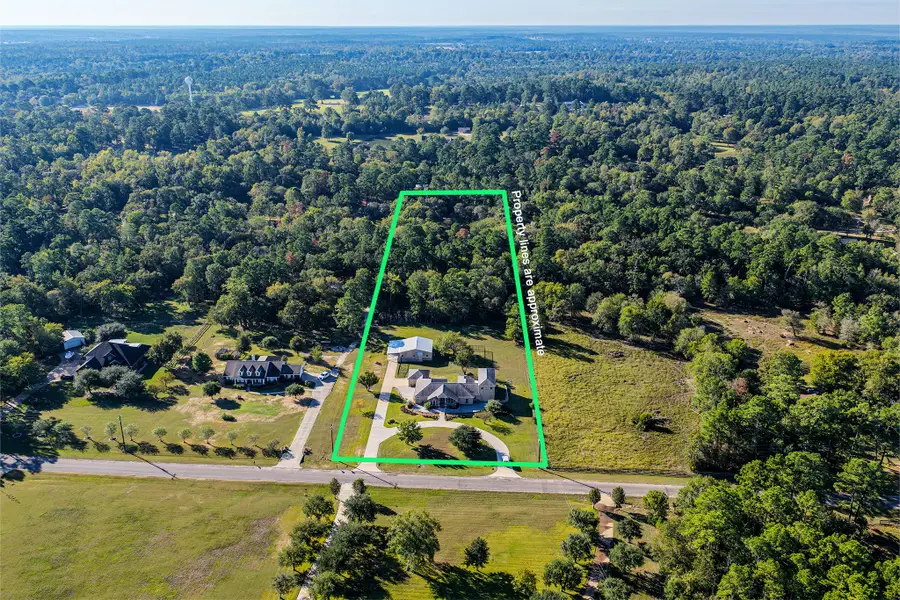 27 Dahlia Road, Huntsville, TX 77320 - #3