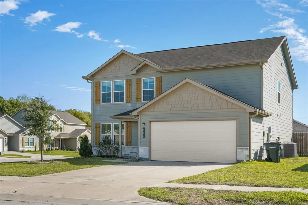 101 Bering Drive, Huntsville, TX 77320 - #1