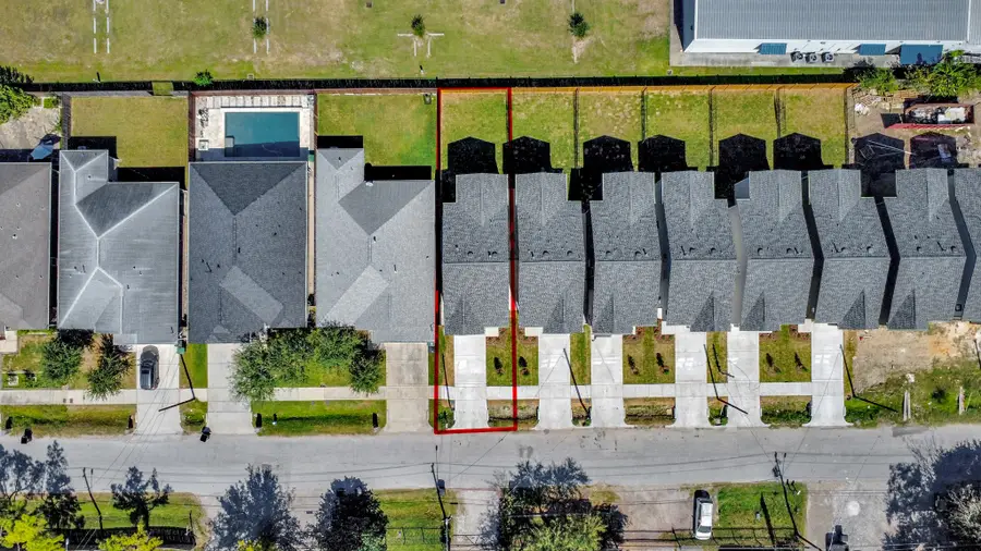 6322 Milwee Street #B, Houston, TX 77092 - Image #3