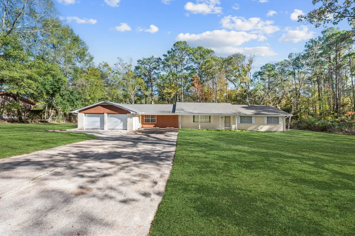 108 S East Street, Corrigan, TX 75939 - Image #1