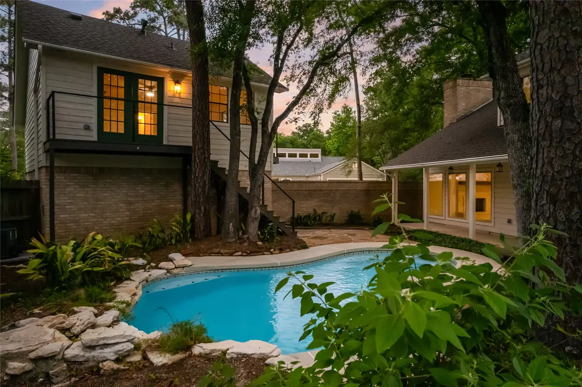 4 N Autumnwood Way, The Woodlands, TX 77380 - #1