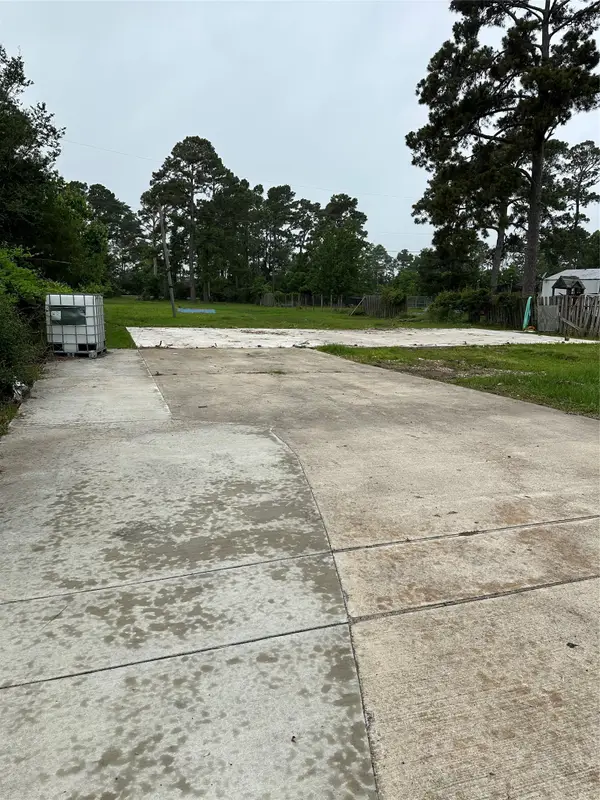 5020 Pine Street, Pasadena, TX 77586