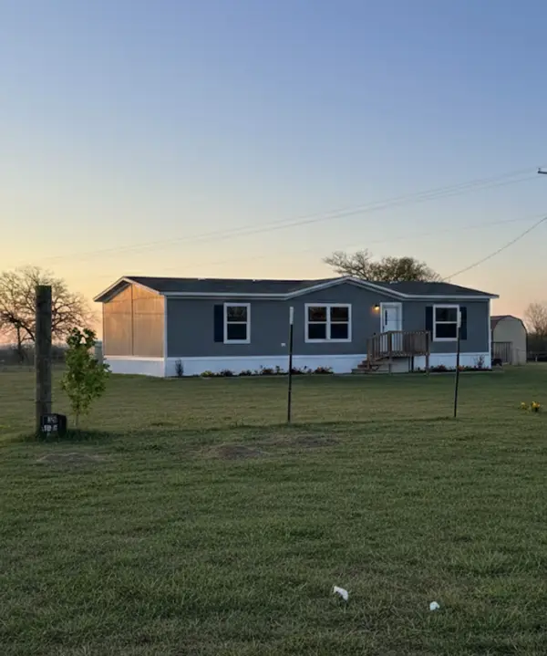 873 Golden, Buffalo, TX 75831