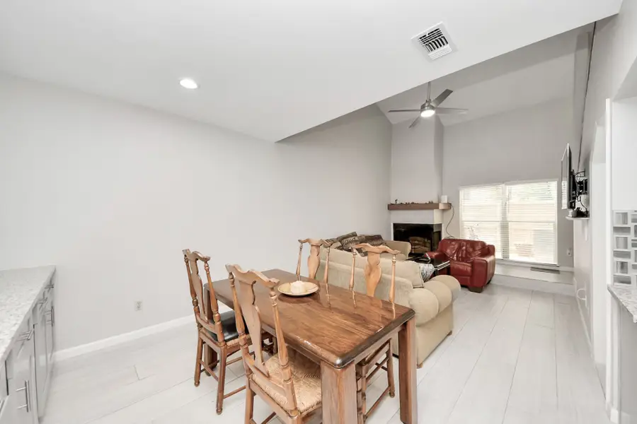 9447 Pagewood Lane #9447, Houston, TX 77063 - #3