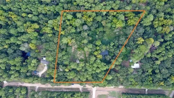 10012 Bentley Drive, Hockley, TX 77447