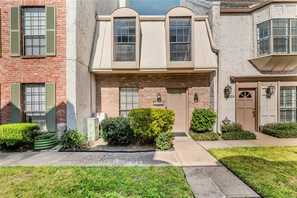 5328 Brownway #B15, Houston, TX 77056