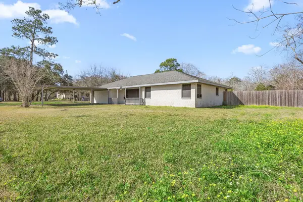 13038 4th Street, Santa Fe, TX 77510