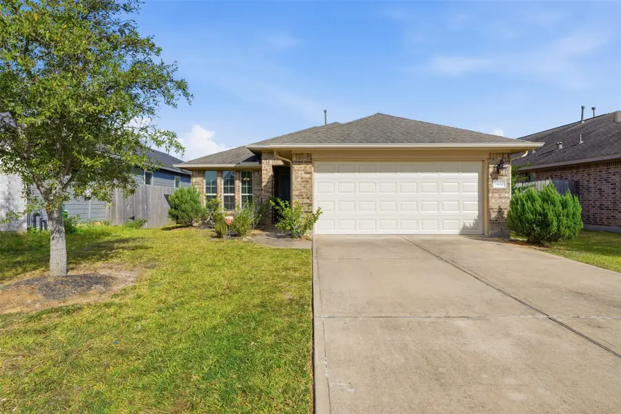 19010 Whitehaven Bend Lane, Richmond, TX 77407 - Image #2