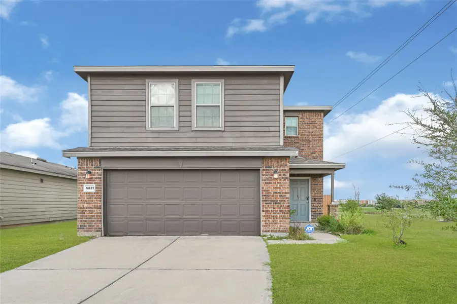 6831 Cortenridge Lane, Houston, TX 77048 - Image #2