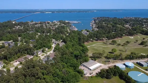 17595 W Fm 1097 Road, Montgomery, TX 77356