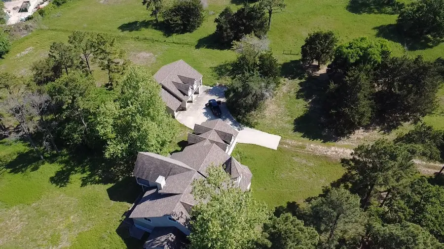 17595 W Fm 1097 Road, Montgomery, TX 77356 - Image #2