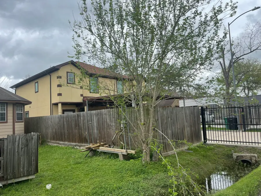 5829 Hartwick Road, Houston, TX 77016 - #2
