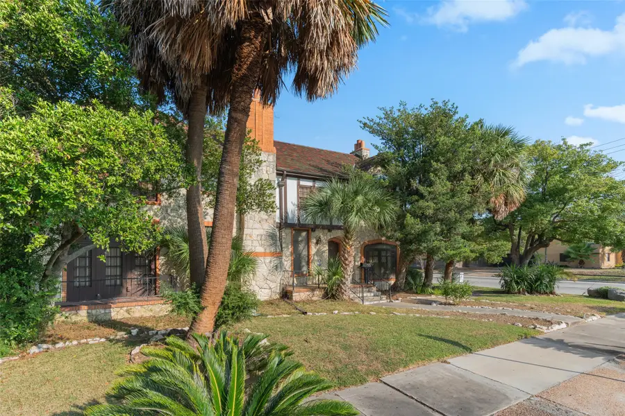 4502 Avenue O, Galveston, TX 77551 - Image #2