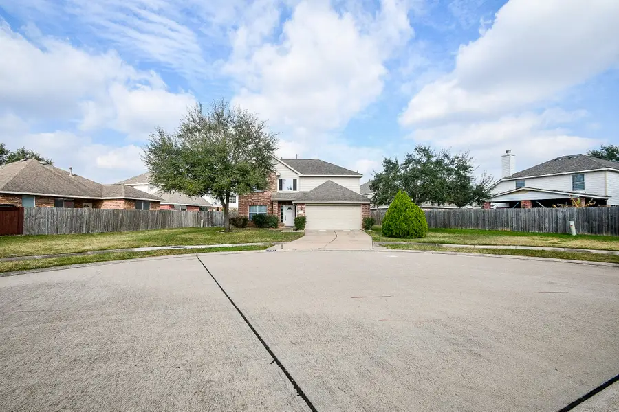 16402 Great Ridge Court, Houston, TX 77083 - Image #3