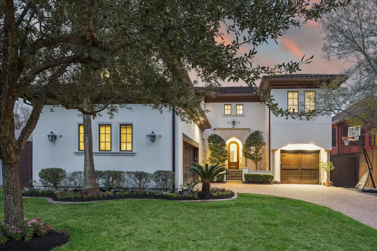 4613 Evergreen Street, Bellaire, TX 77401 - Image #1