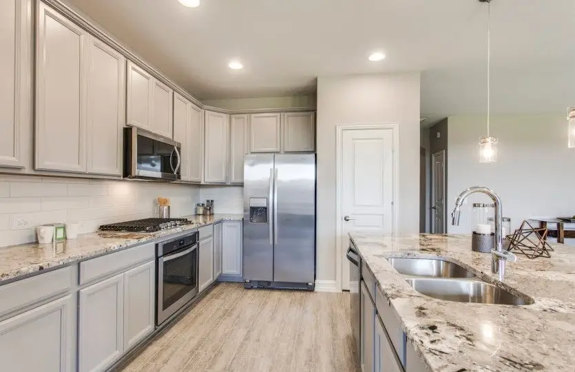 13802 Ballast Green Dr, Texas City, TX 77568 - Image #3