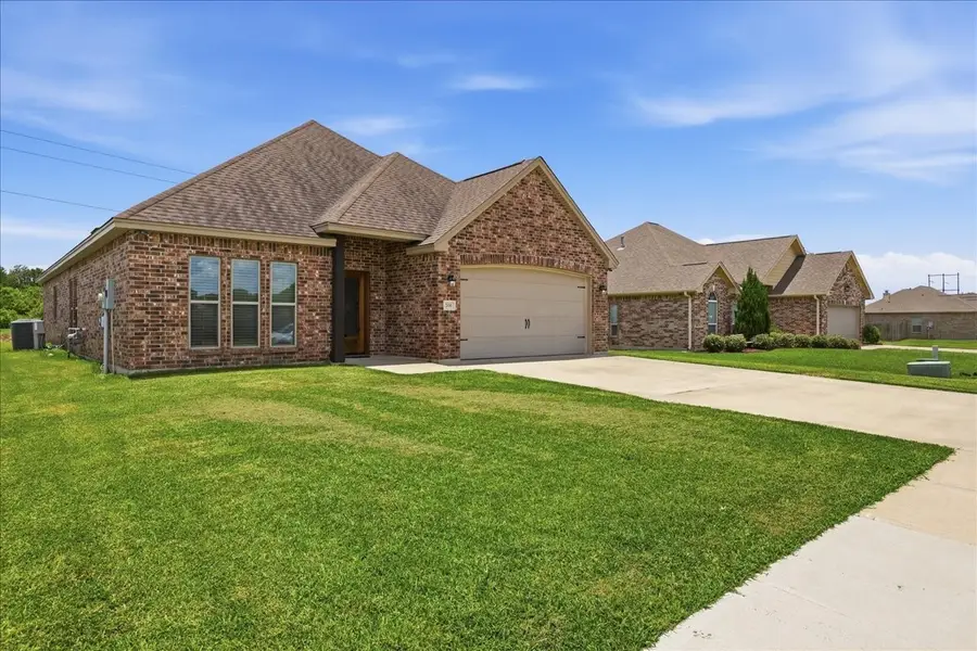 706 Cypress Wood Drive, Orange, TX 77630 - #2