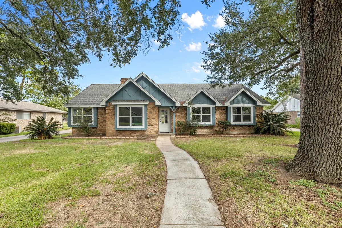 1805 Laurel Oaks Drive, Richmond, TX 77469 - #1