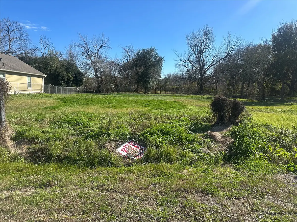 5401 Evelyn Street, Texas City, TX 77591 - #1