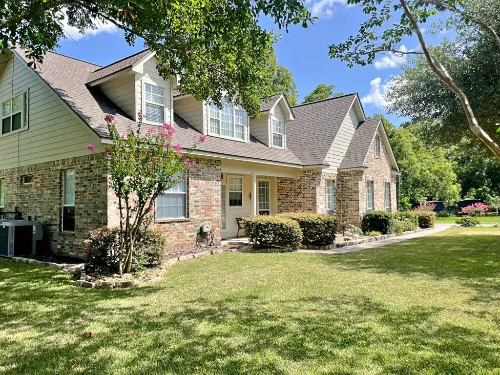 2903 Creekside Drive, Brenham, TX 77833 - #1