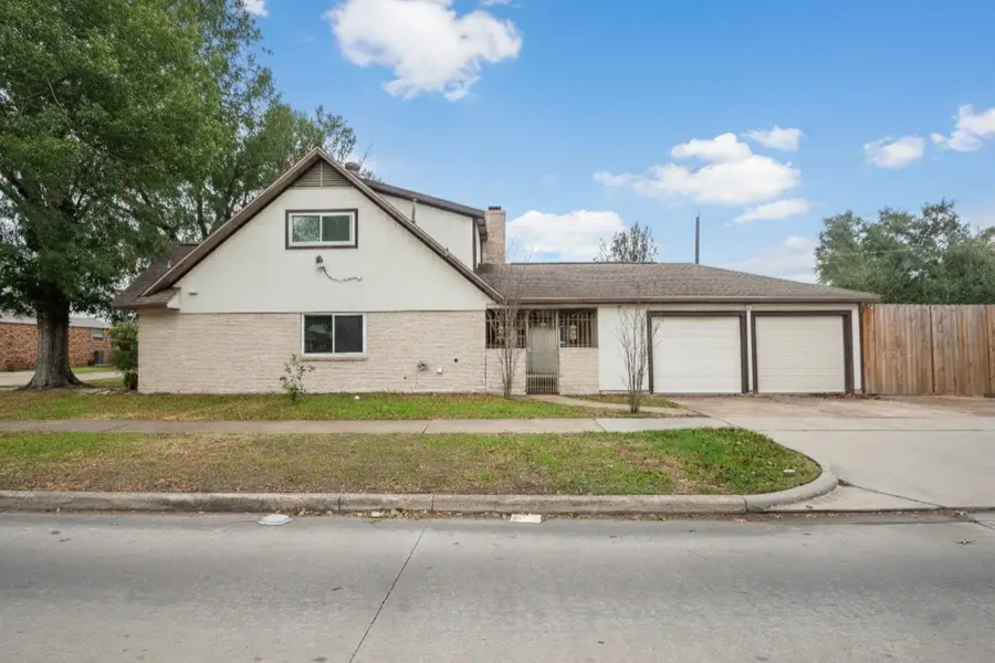 2007 S Rayburn Court, Pasadena, TX 77502 - Image #3