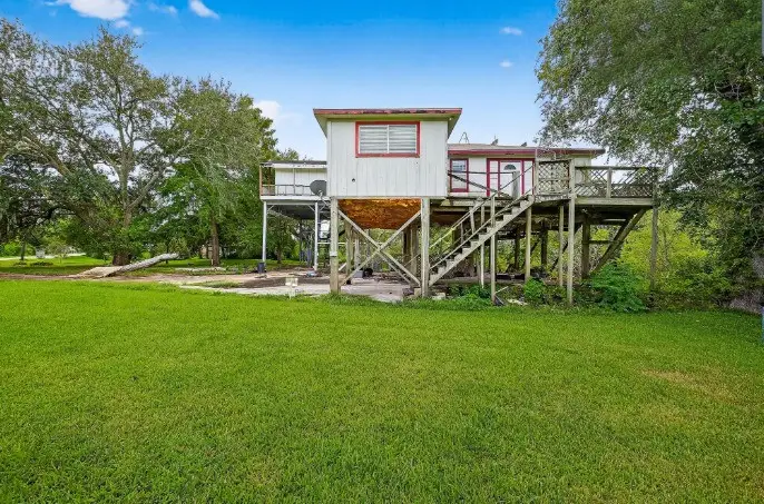 523 & 525 Shady Oaks Harbor Road, Alvin, TX 77511 - #2