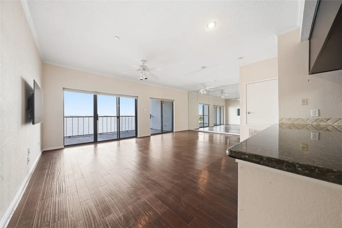 351 Lakeside Lane #304, Houston, TX 77058 - #1