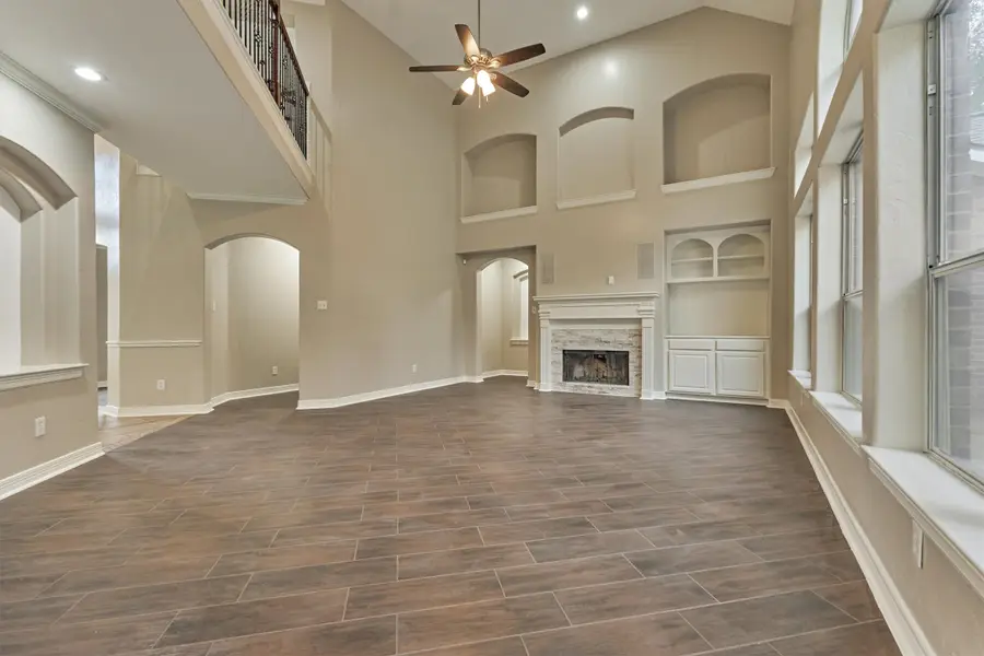 2311 Legends Peak Drive, Spring, TX 77386 - Image #3