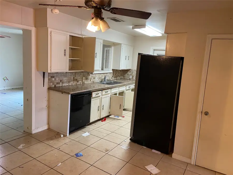 8730 Cowart Street, Houston, TX 77029 - Image #3