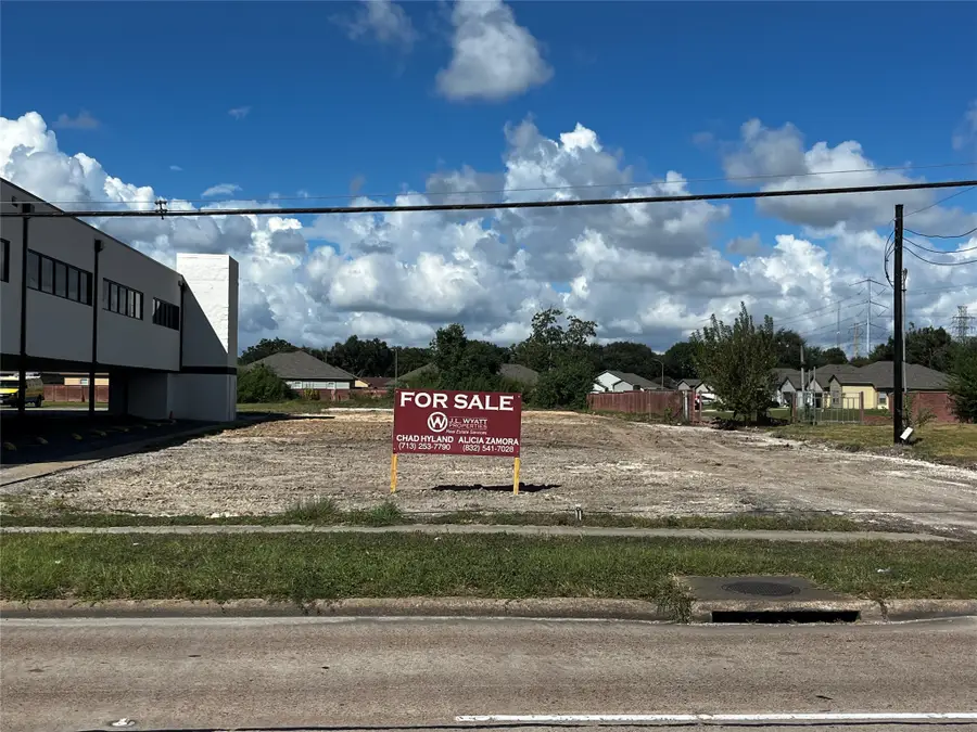 2310 Center Street, Deer Park, TX 77536 - Image #2