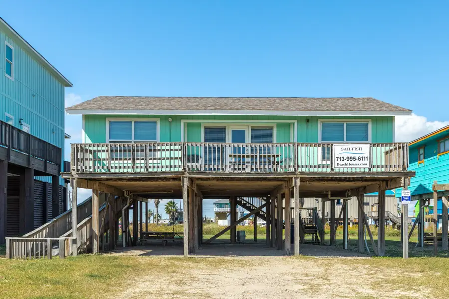 114 Beach Drive, Surfside Beach, TX 77541 - Image #2