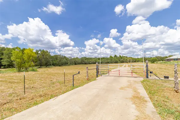 4459 Pettytown Road, Dale, TX 78616