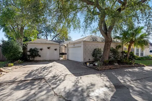 12800 Briar Forest Drive #110, Houston, TX 77077