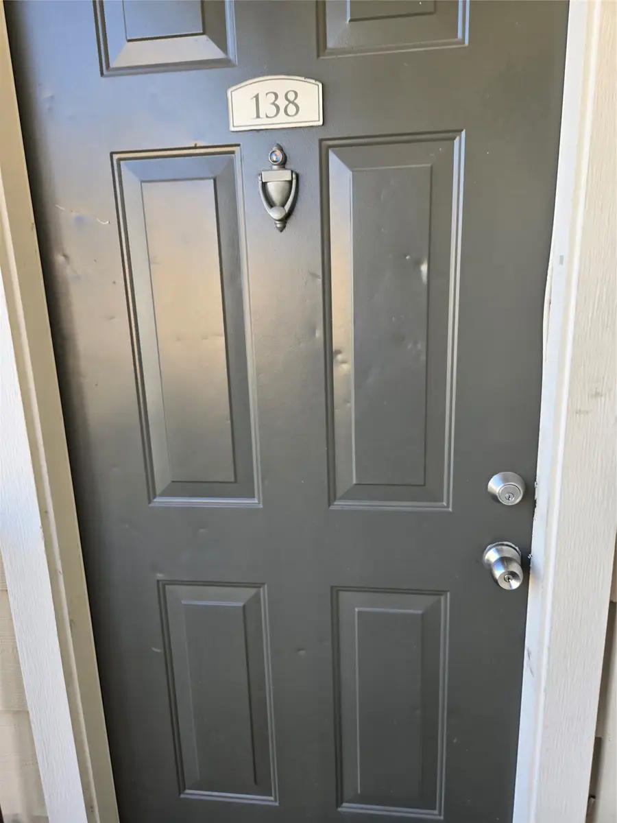 8100 Creekbend Drive #138, Houston, TX 77071 - #3