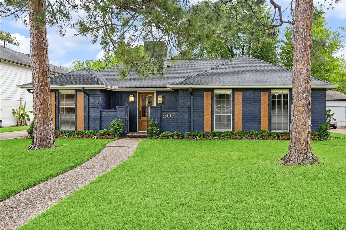 507 Blue Willow Drive, Houston, TX 77042 - #1