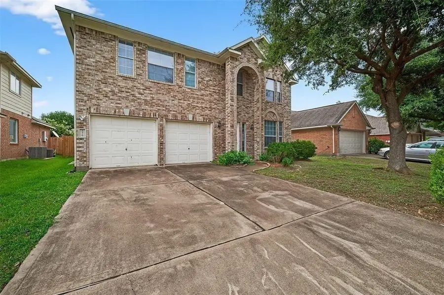 8419 Spotslyvania Ln, Houston, TX 77083 - Image #2