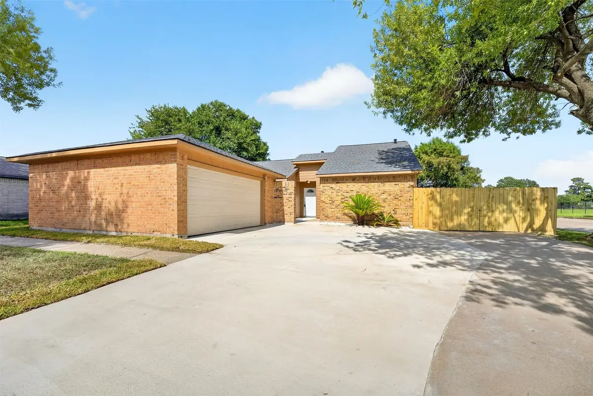 8702 Parkway Forest Drive, Houston, TX 77044 - #1