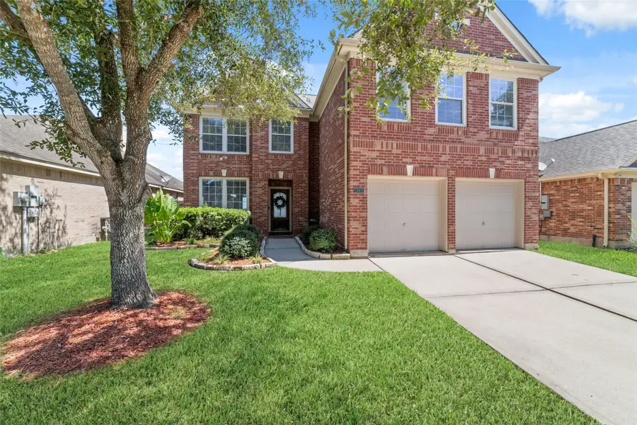 13415 Highland Lake Lane, Pearland, TX 77584 - Image #2