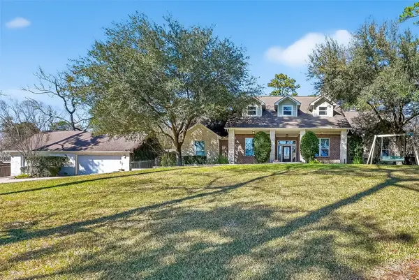 1211 Cypress Lane, Kingwood, TX 77339