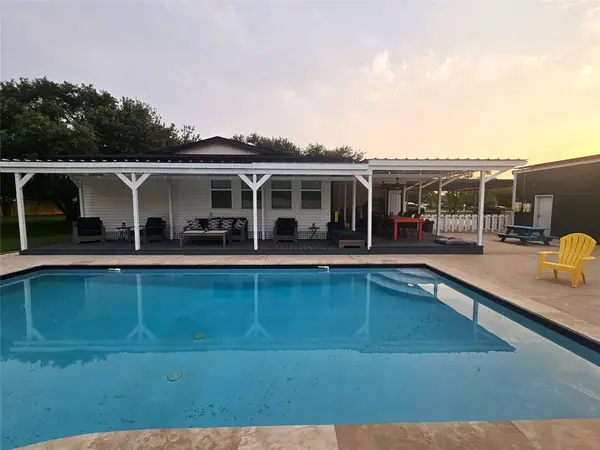 1610 Marilyn Street, Alvin, TX 77511