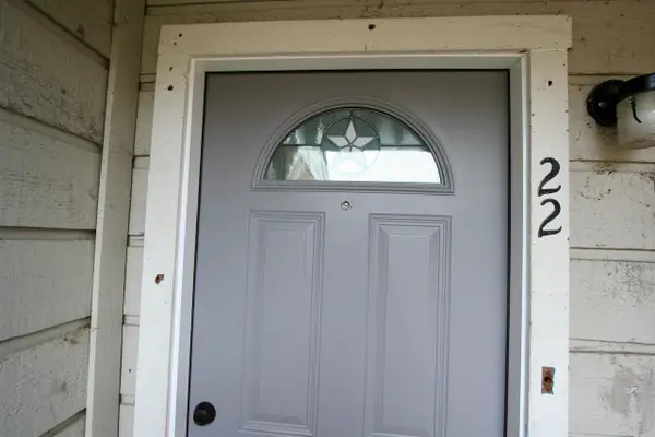 17331 Red Oak Drive #B22, Houston, TX 77090