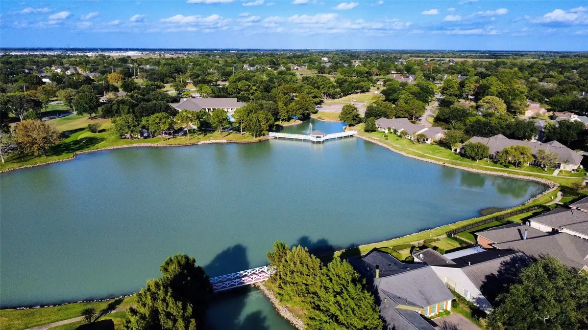 2614 S Peach Hollow Circle Circle, Pearland, TX 77584 - #1